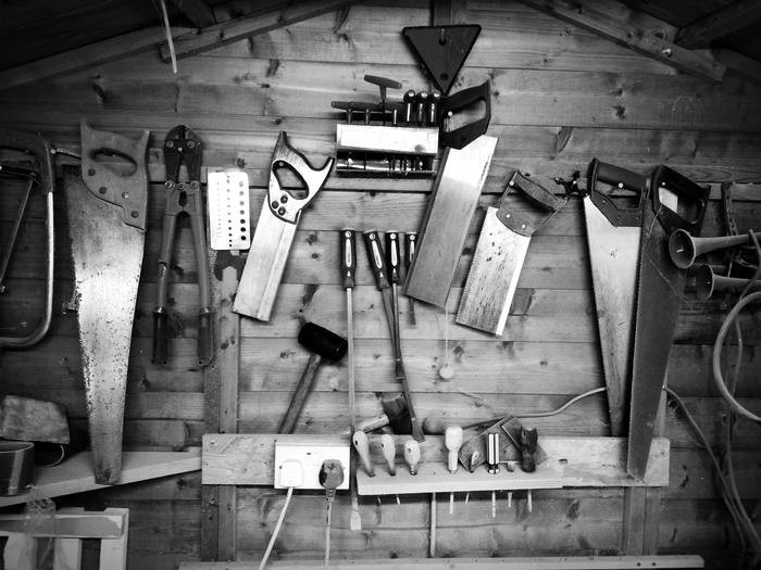すのこで作る棚のアイデア12選｜強度と対処法は？
