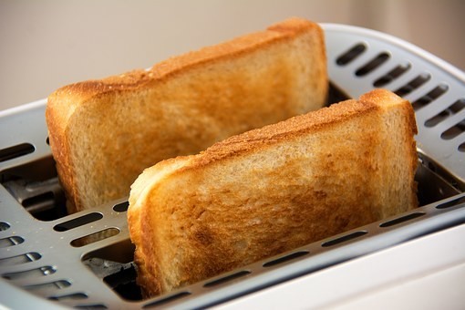 パンの単位一斤とは？食パン1枚の重さやカロリーの目安