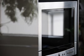 電子レンジのワット数確認方法・使い分け方・違い・時間換算方法