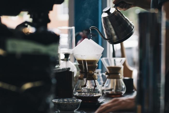 コーヒーかすを捨てずに再利用する18のアイデア｜乾燥のさせ方