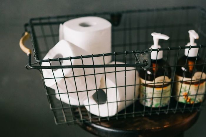 トイレをおしゃれにする方法10個｜観葉植物3つ