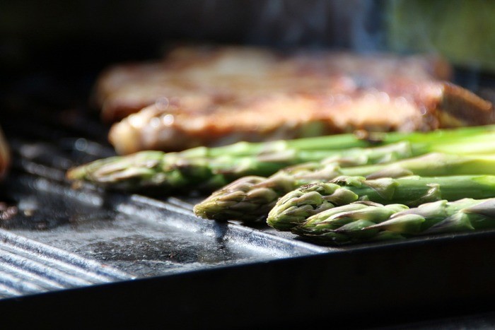 魚焼きグリルの使い方｜種類・食材別の使い方・水の要不要