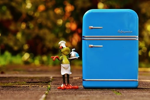 【特徴別】一人暮らしに冷蔵庫・サイズ・価格相場