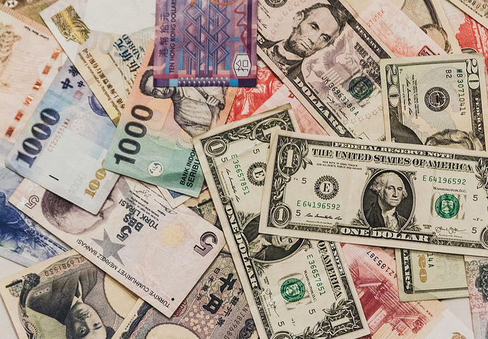 【年代別】金が欲しいときに方法・仕事・心理