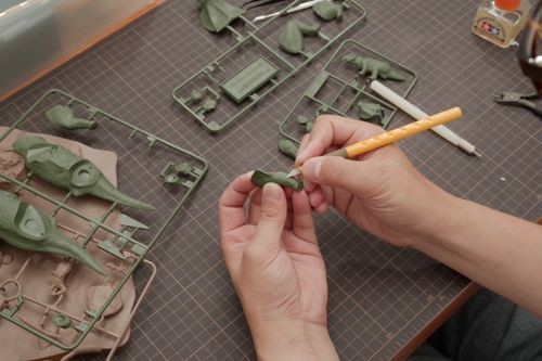グルーガンの接着強度・木工用ボンドや接着剤との比較｜金属/木